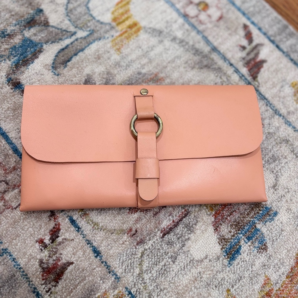 The Royal Standard 100% Leather Clutch